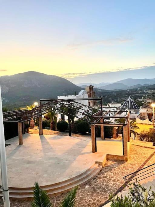 Casa De Suenos - Village House Финестрат Екстериор снимка